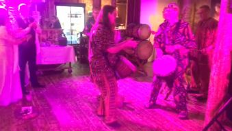 Auftritt Trommelgruppe ABOROMA zu einer Hochzeit in Schloss Heinsheim Bad Rappenau im Oktober 2020 Bild1